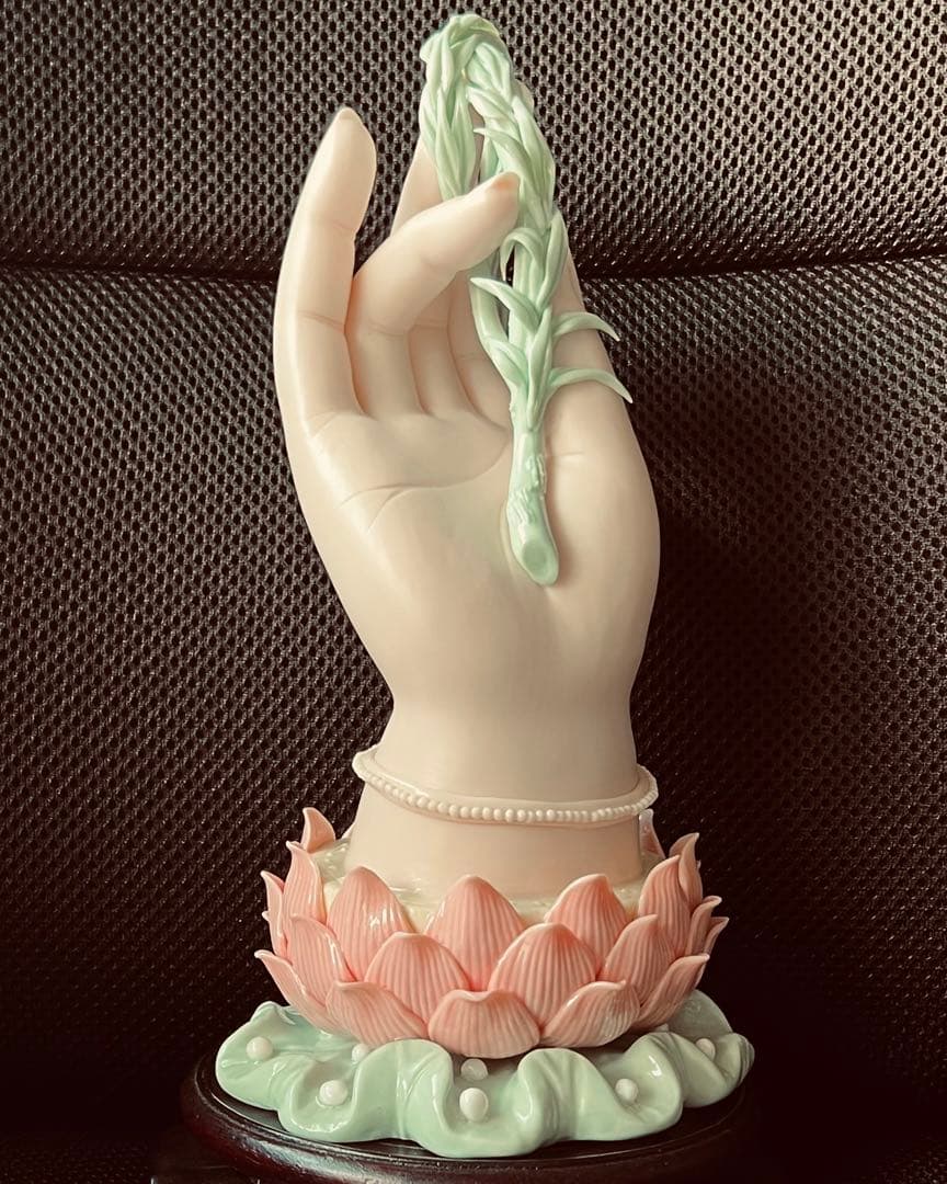 ☆新品中国徳化作家物作品陶器観音様の御手☆オブジェ大幅値下げ送無