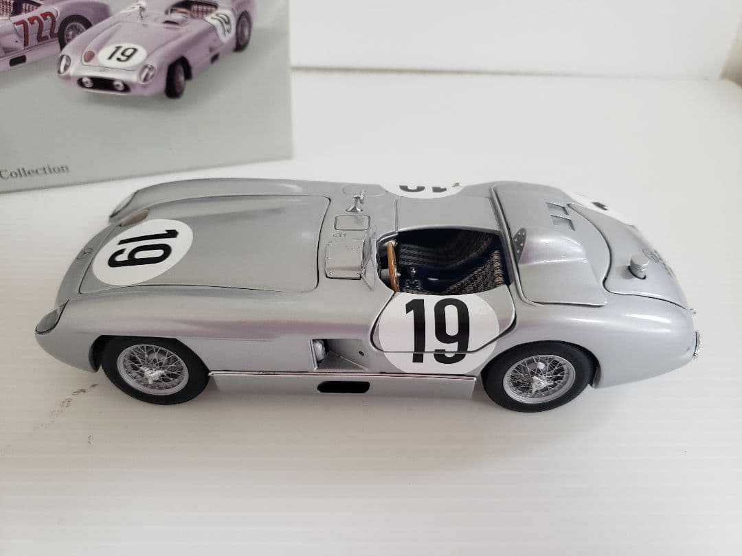 ミニカー MINICHAMPS 1/24 Mercedes-Benz 300 SLR