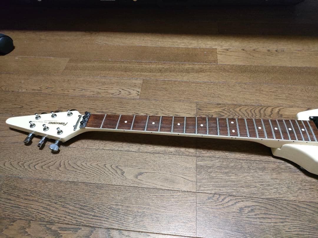 FERNANDES BSV-60 フェルナンデス フライングV ビンテージ - メルカリ