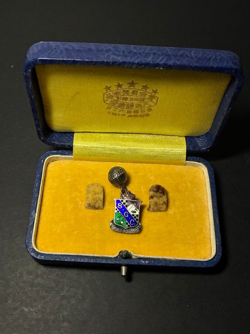 純銀製 ゴルフ記念アクセサリー SGC 大西錦綾堂製｜スポニチゴルファーズ倶楽部