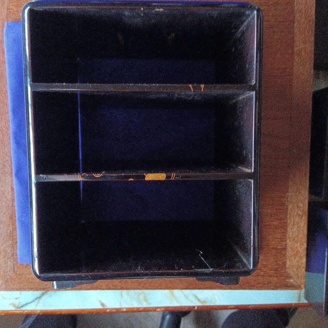 黒色の文房具収納ボックス 3段引き出し