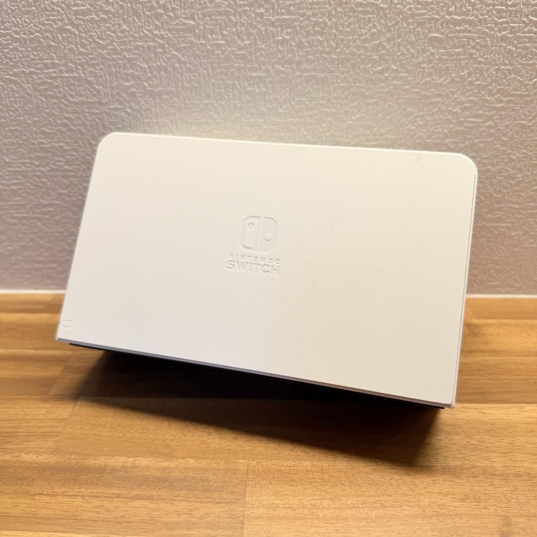Nintendo Switch本体 有機ELモデル ホワイト ＋ ジョイコン