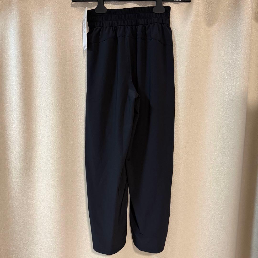 ルルレモン 軽量ワイドレッグ ハイライズキュロット ブラック サイズ2