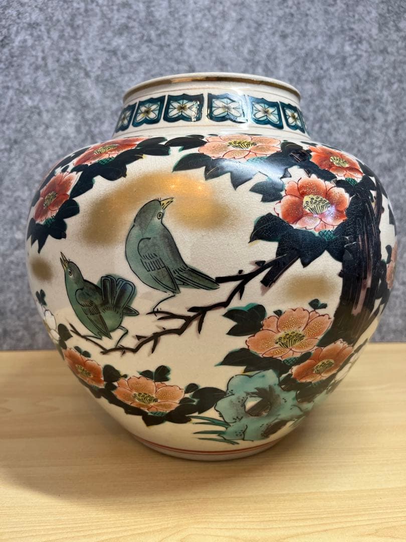 美品】九谷焼色絵花鳥図花瓶希少