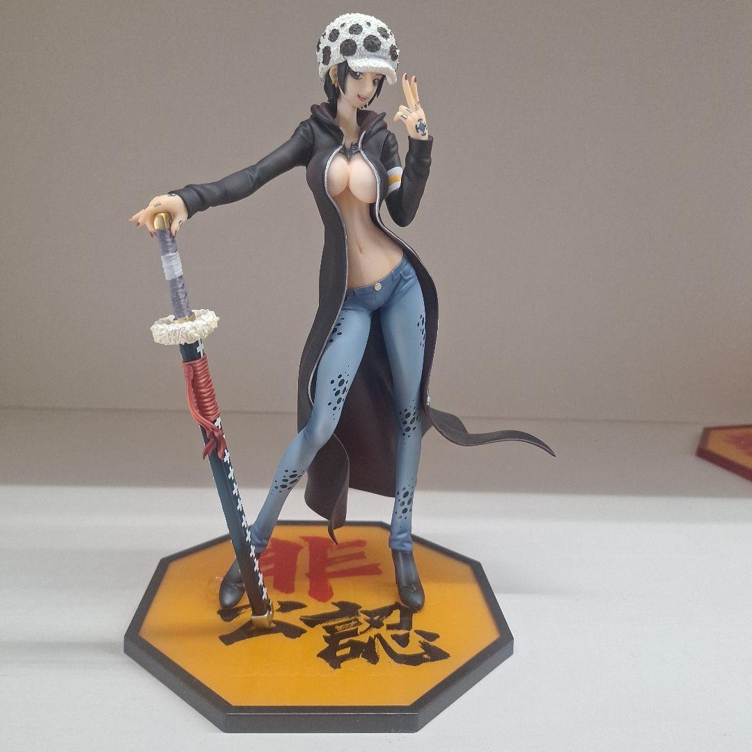 メガハウス トラファルガー・ロー 女体化 ワンピース POP フィギュア