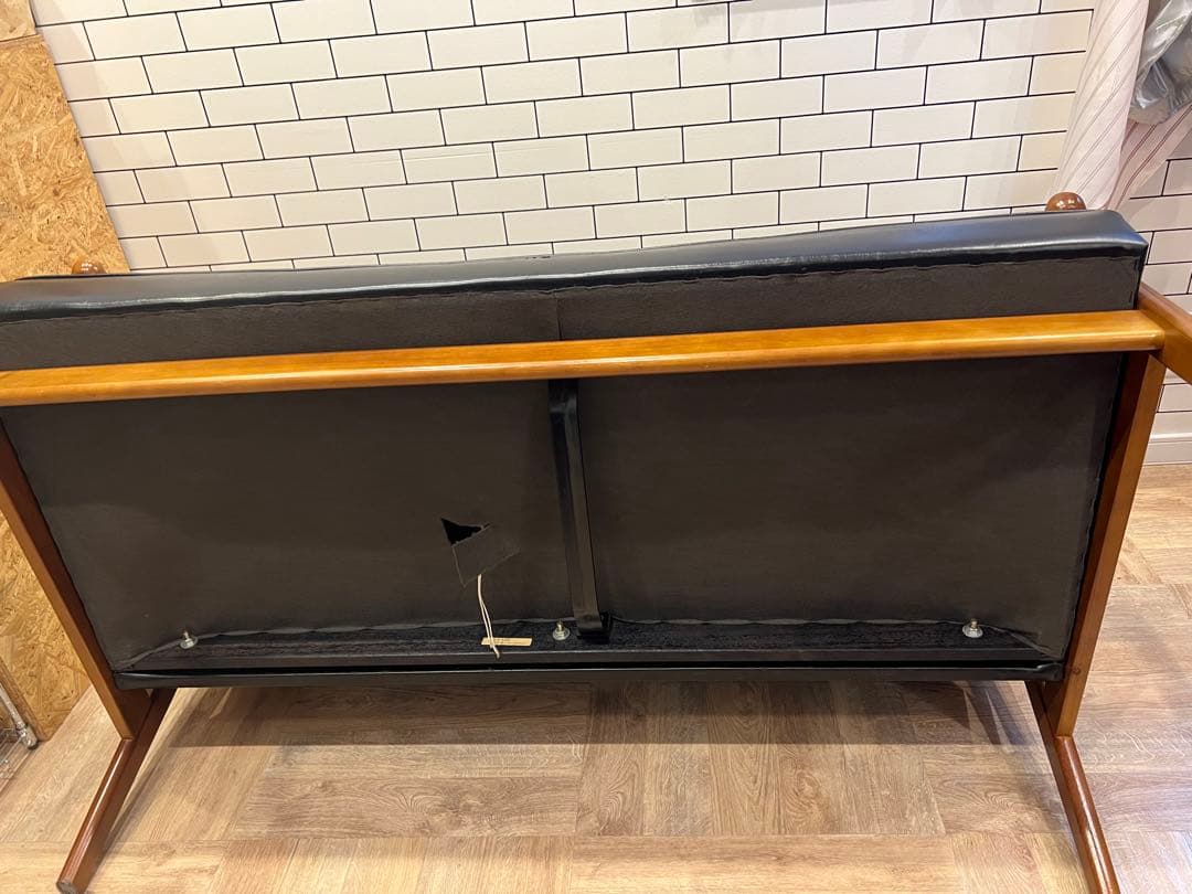 カリモク60 2シーター　ソファ　2人掛け　黒