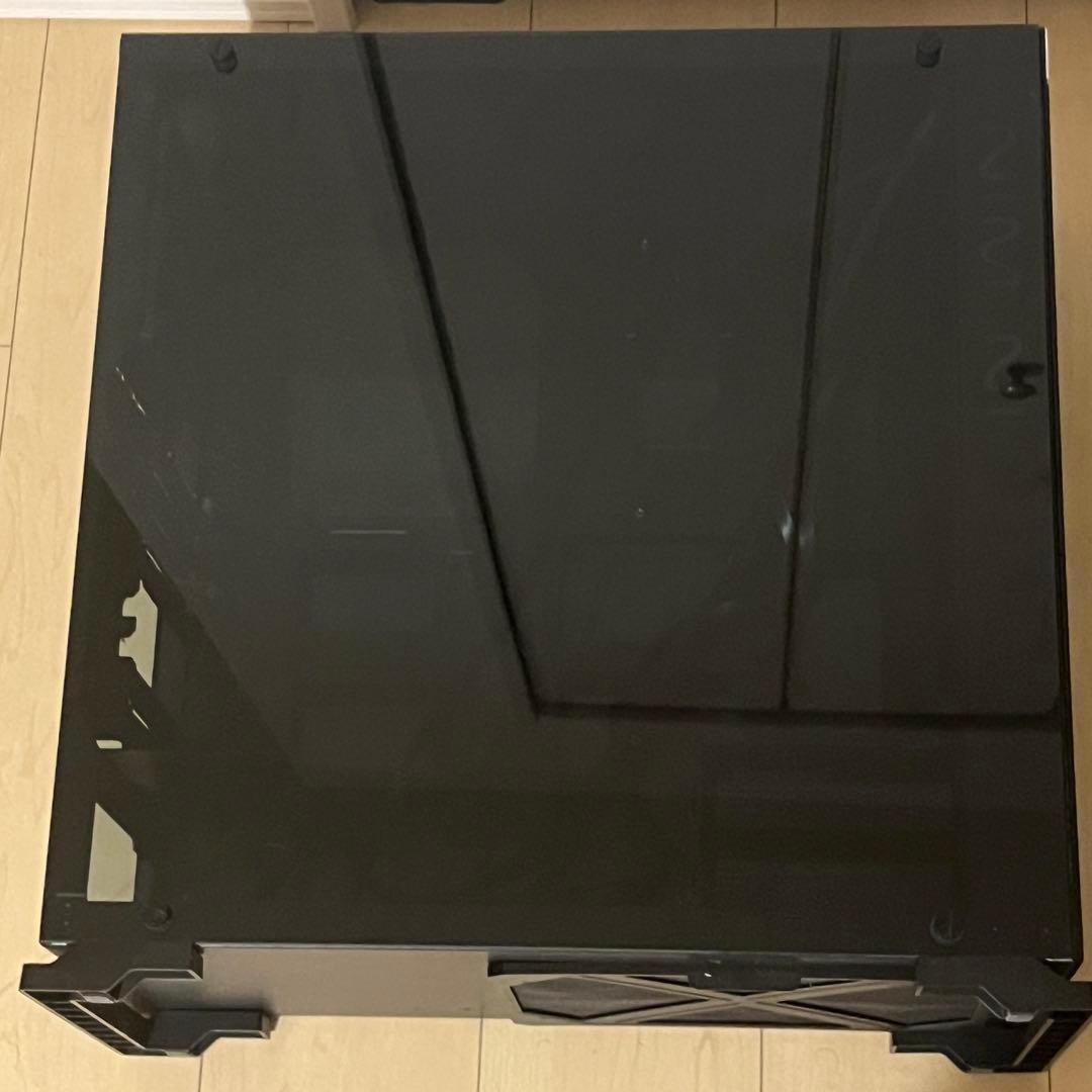 IN WIN ミドルタワー　ブラックガラスPCケース IN WIN ミドルタワー ブラックガラスPCケース ゲーミング PCケース