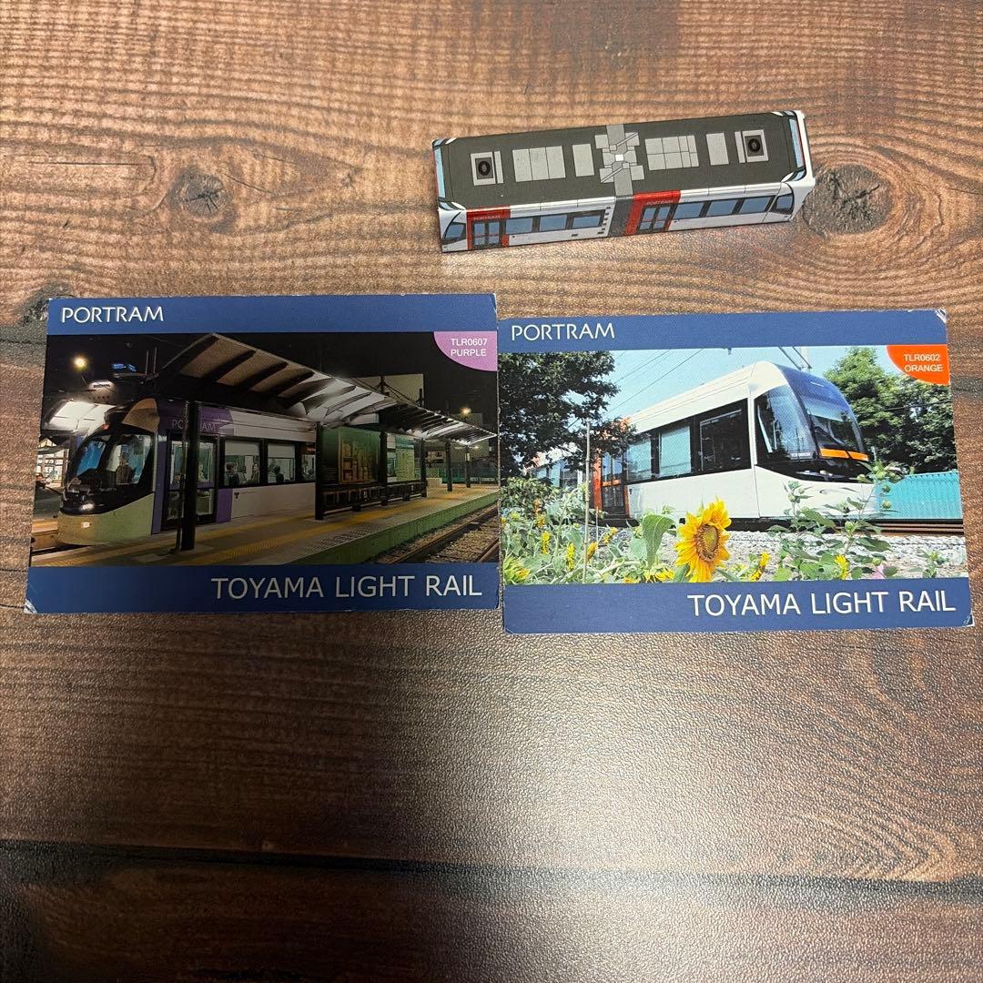 PORTRAM TOYAMA LIGHT RAIL トラム模型とカードセット - メルカリ