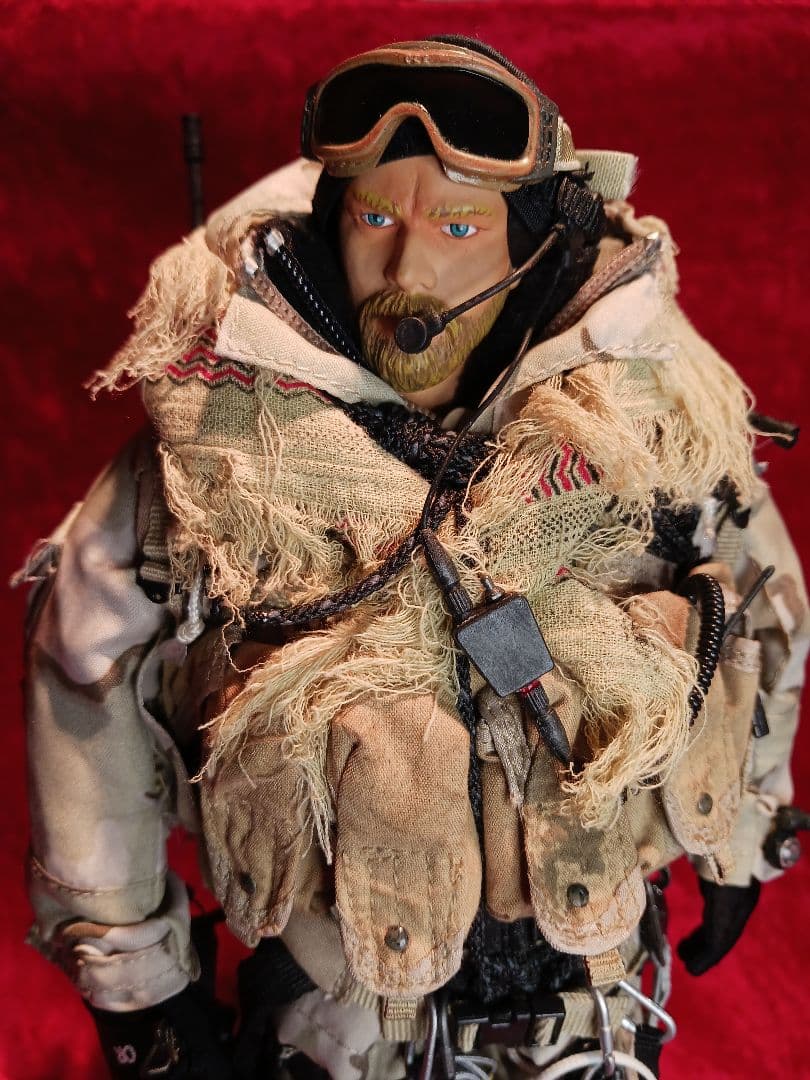 ☆U.S. NAVY SEAL POLAR MOUNTAIN STRIKER☆