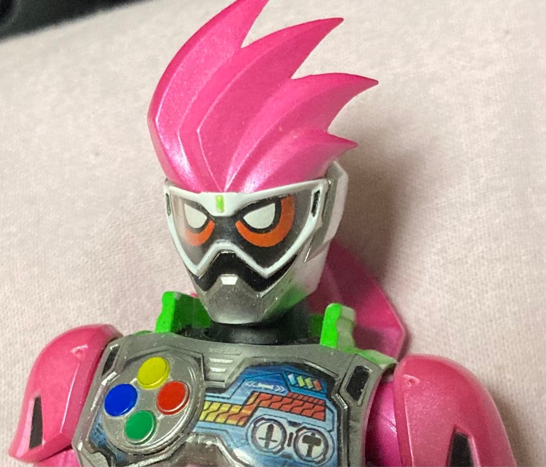 S.H.Figuarts仮面ライダーエグゼイド　ゲンム　ゼロワン