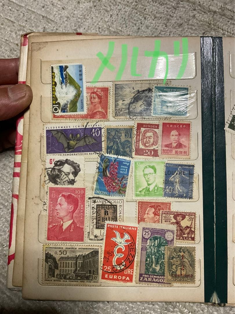 使用済み外国切手／157枚程。日本の切手も少々。【古い時代の切手
