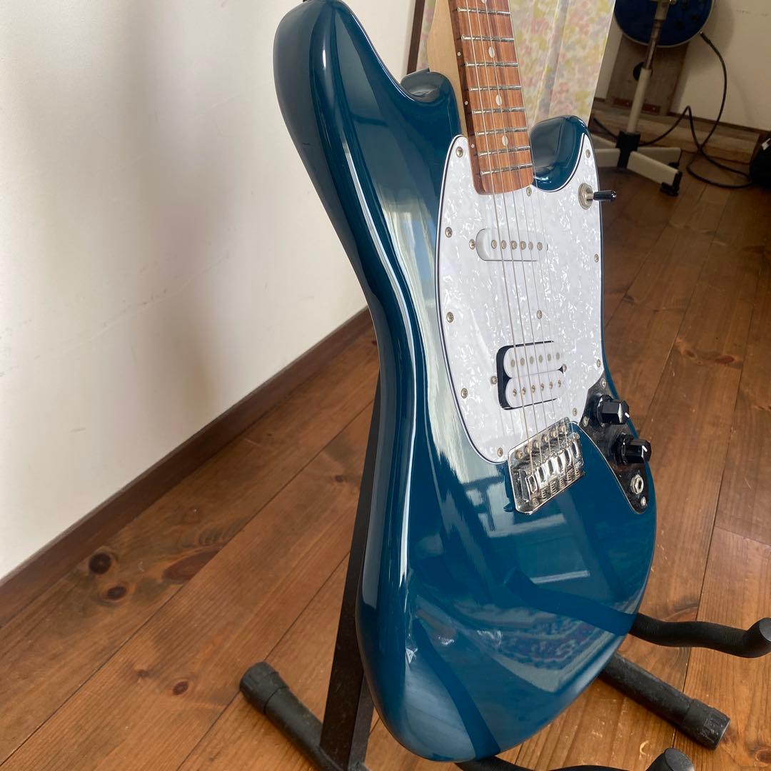 BACCHUS バッカス　エレキギター　ムスタングタイプ