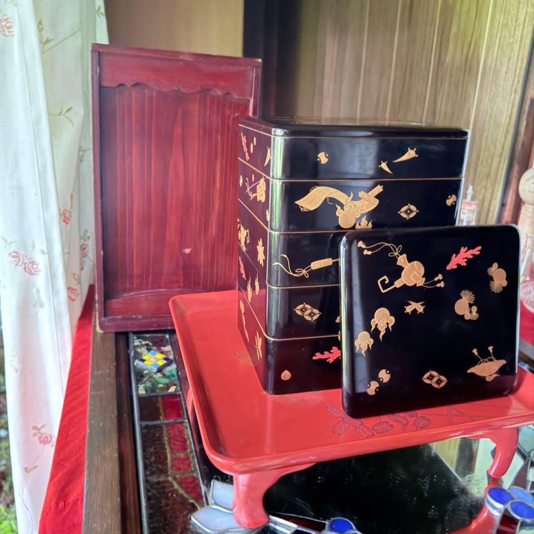 超限定1月2日20時迄‼️JAPAN『図替り宝尽くし』蒔絵梨地四段重台座付木箱入