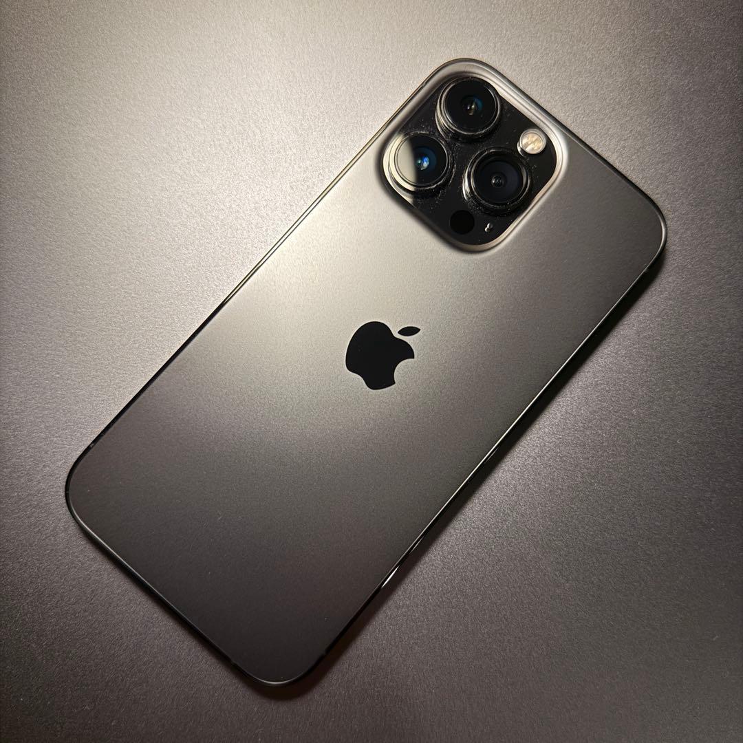 Apple iPhone 13 Pro グラファイトSIMフリー本体