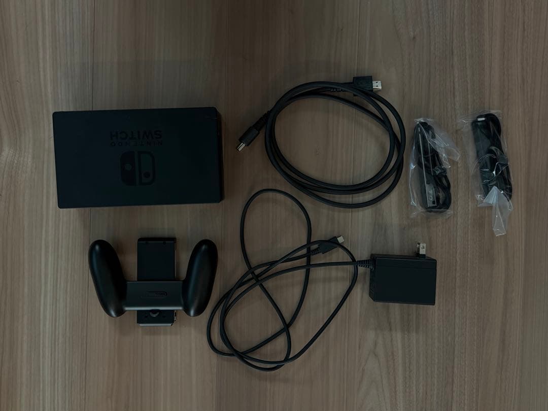 Nintendo Switch 本体 ブラック 付属品　プロコン付き