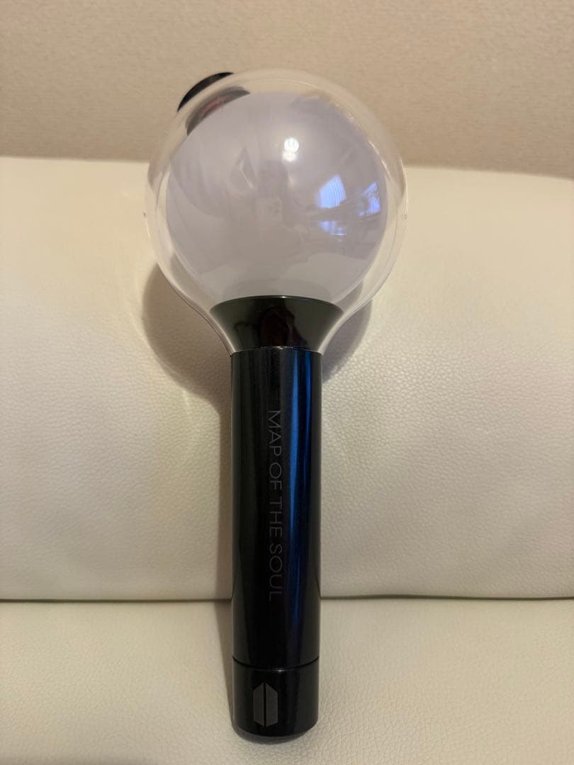 BTS ペンライト 専用ポーチ付き - メルカリ