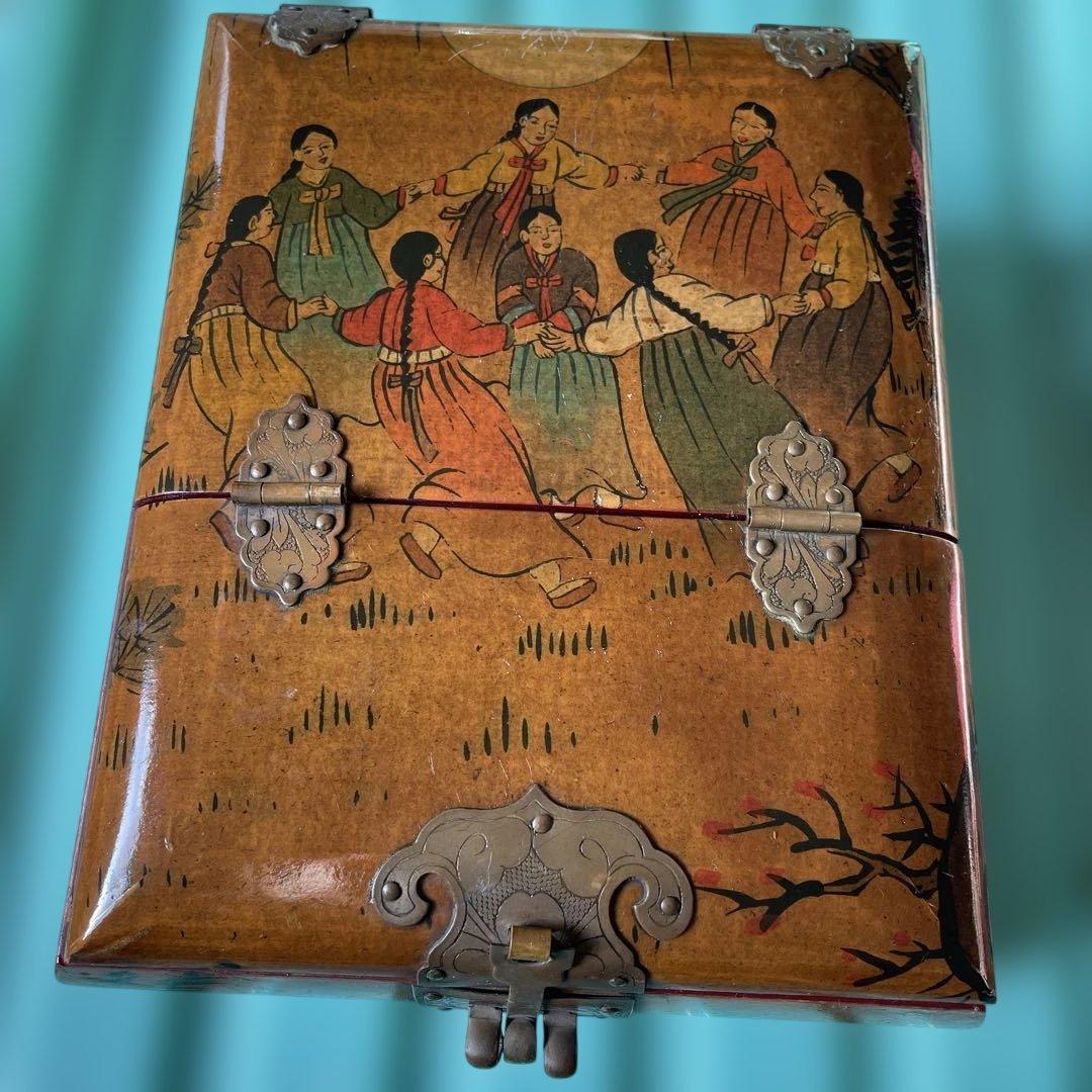 極希少】韓国？家具 鏡付き 化粧箱 宝石箱 アンティーク レトロ 骨董品