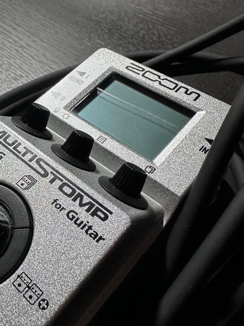 ZOOM MULTISTOMP MS-50G ギターエフェクター(シールド付)