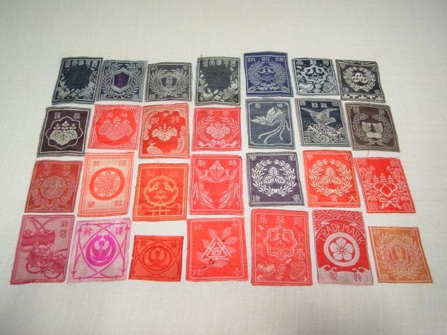 美品 明治から大正時代！反物（タンモノ） 呉服 織り模様布製ラベル