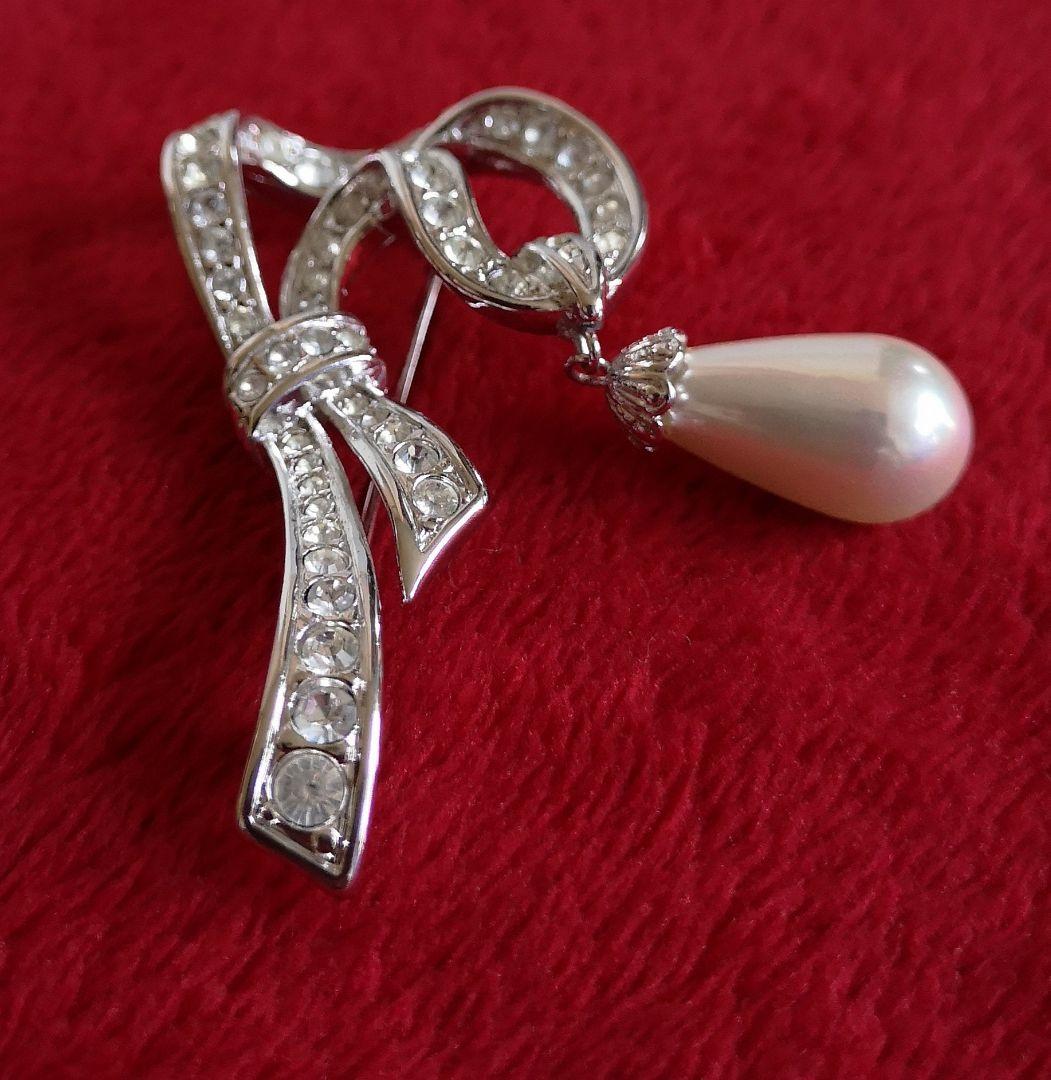 イギリス ヴィンテージ 希少 ブローチ A&S アシンメトリーリボン 968