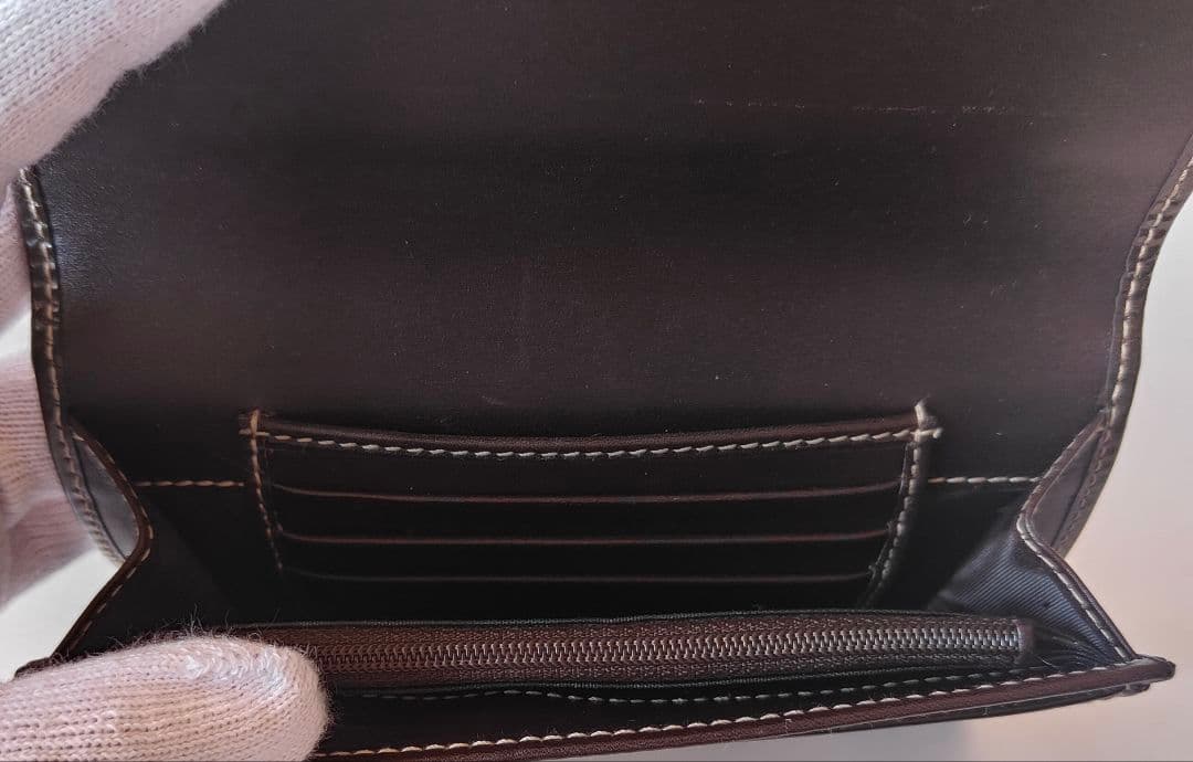 mon【未使用】GUCCI 二つ折り財布 GG柄 PVC ブラウン