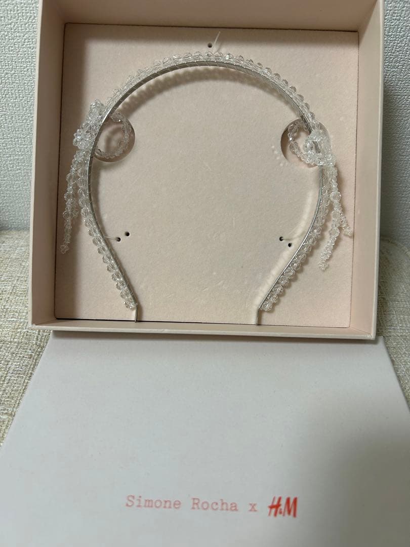 るる様【未使用】Simone Rocha✖︎ リボンデザインカチューシャ