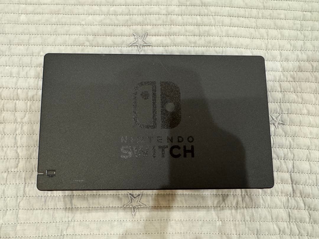 【美品】Nintendo Switch グレー 本体 (付属品付)