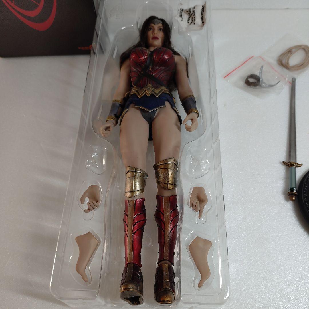 ファイセン素体 ワンダーウーマン フィギュア 約30cm