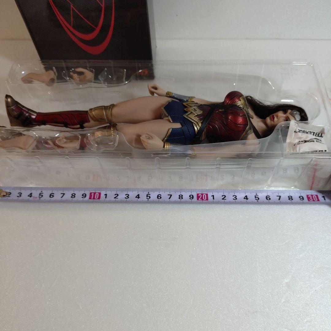 ファイセン素体 ワンダーウーマン フィギュア 約30cm
