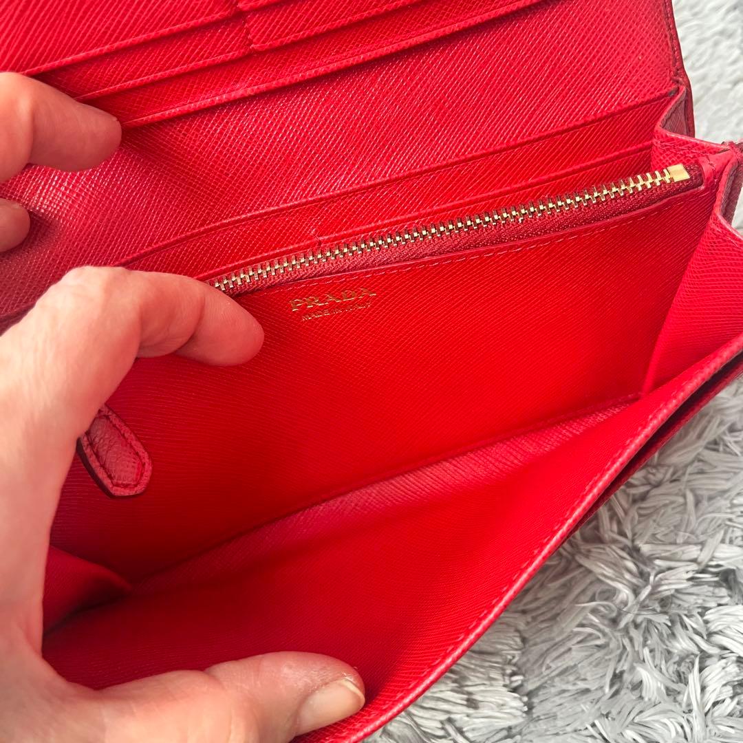 良品✨PRADA サフィアーノ メタルロゴ レッド 長財布 レディース