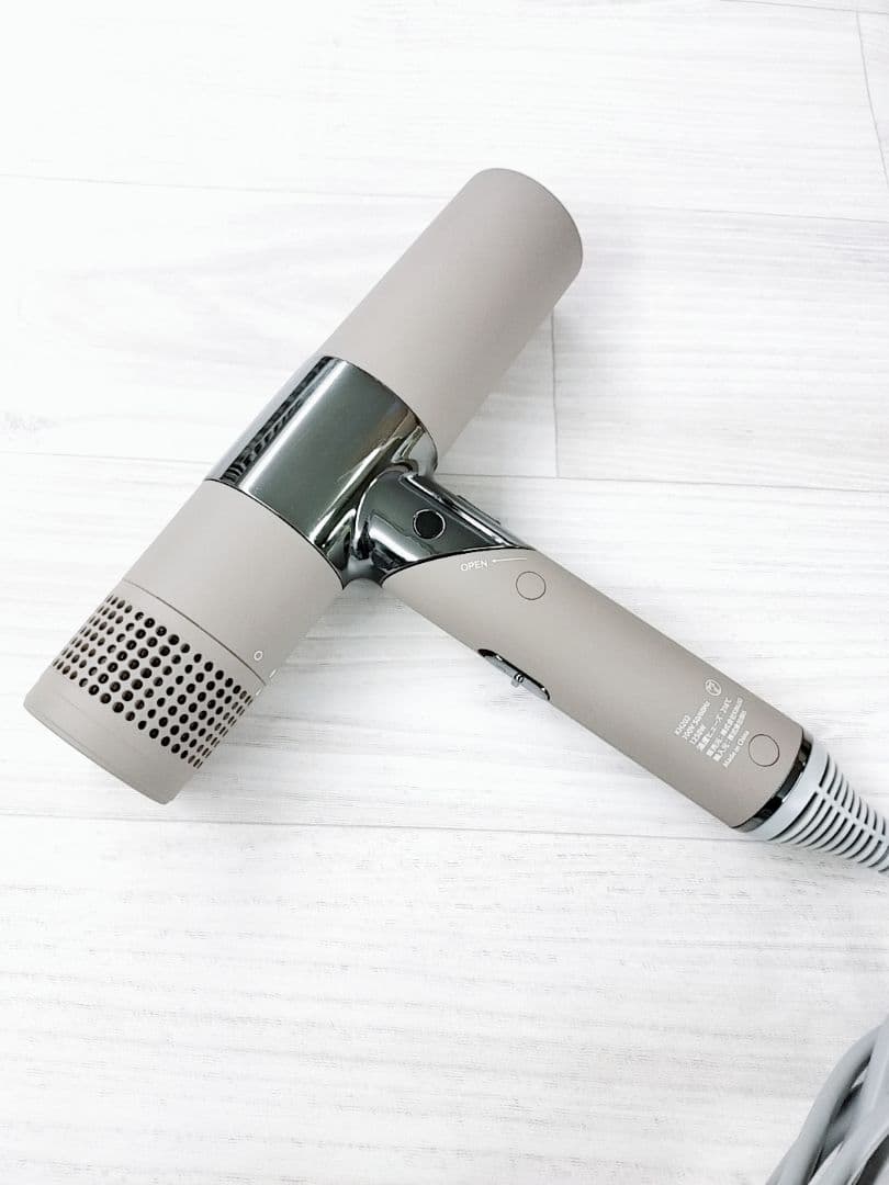 未使用に近い☺KINUJO 絹女 ドライヤー キヌジョ