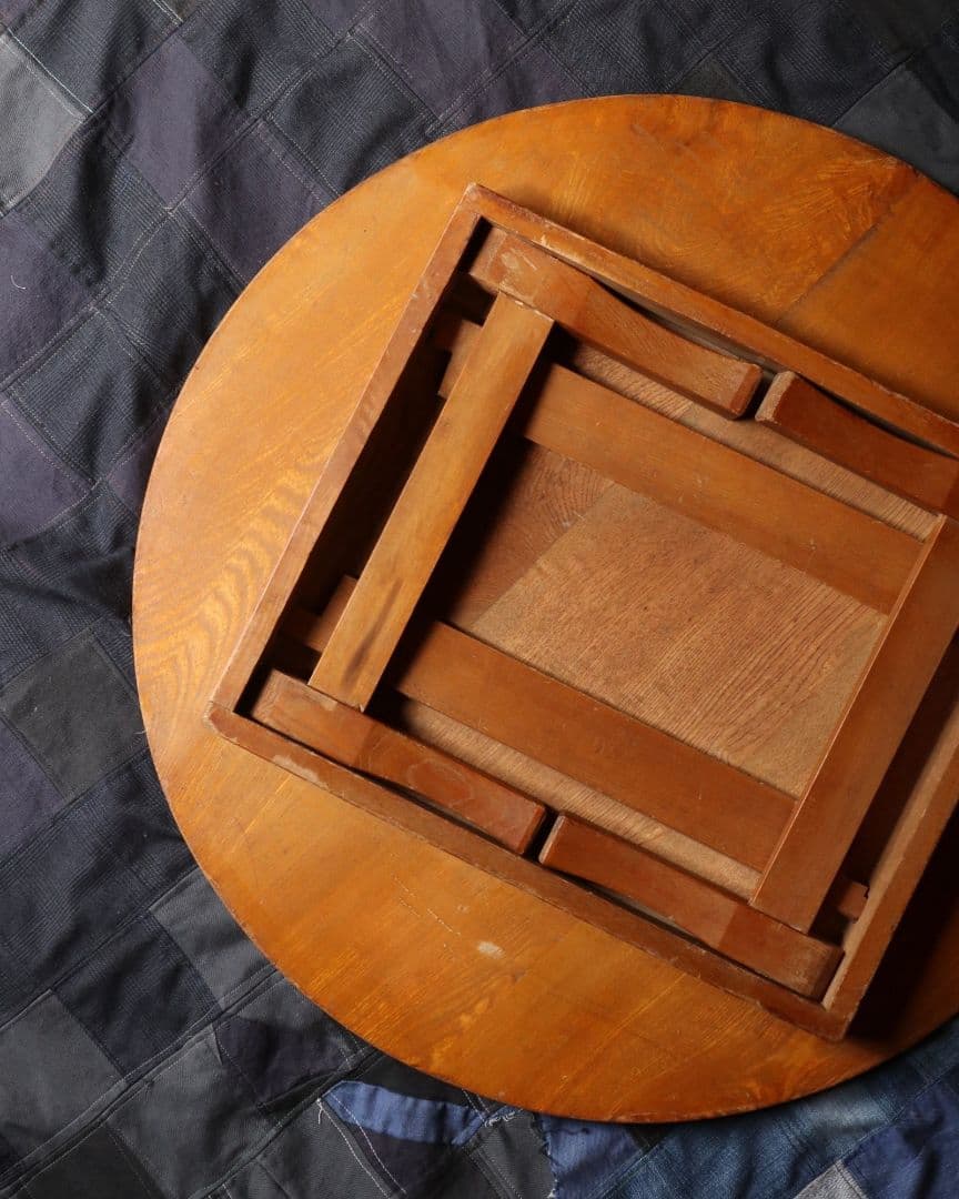 最終値下げ 栓(セン)の小ぶりな丸ちゃぶ台 古道具 古家具 アンティーク