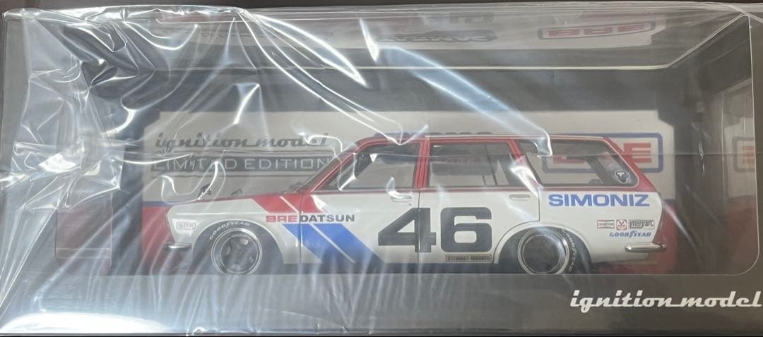 Tarmac x イグニッションモデル 1/18 ダットサン ブルーバード