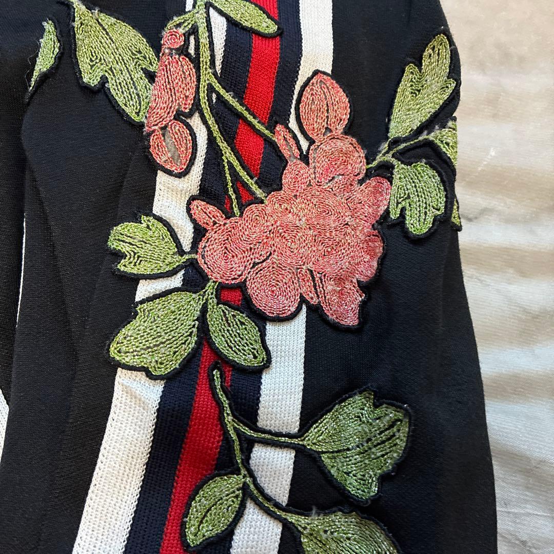 GUCCI 花柄刺繍 ブラックジョガーパンツ - メルカリ