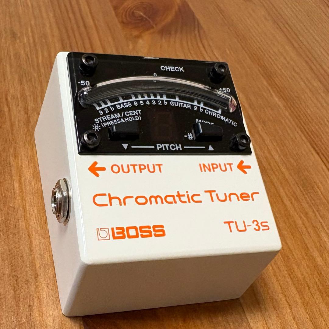 ギター BOSS TU-3S Amazon.com: BOSS TU-3S Compact Chromatic Tuner for your Pedalboard