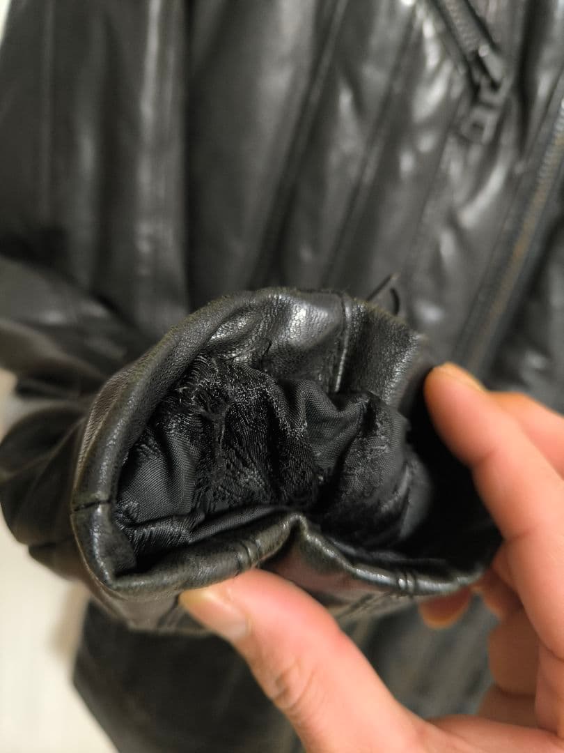 フーガダウンライダースジャケット暖かい