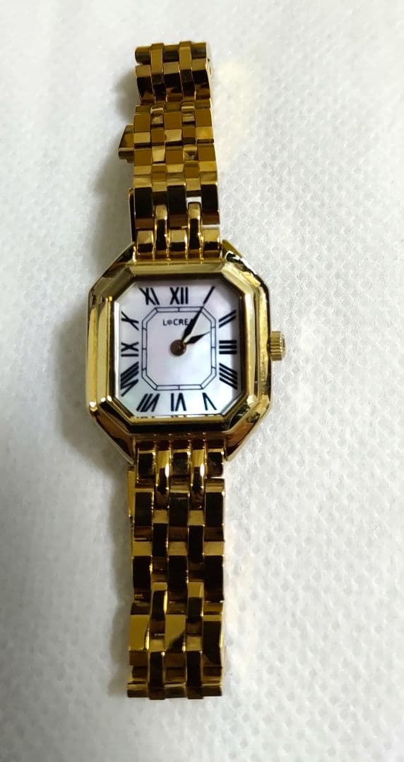 maru 様ご予約 ルクレア カレ ゴールド ソーラー腕時計の通販はau PAY