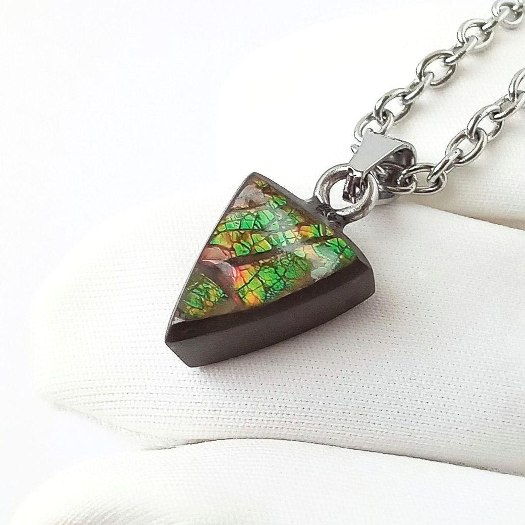 交渉可能 10kg 虹色のアンモライト 化石 アンモナイト 恐竜 風水 宝石