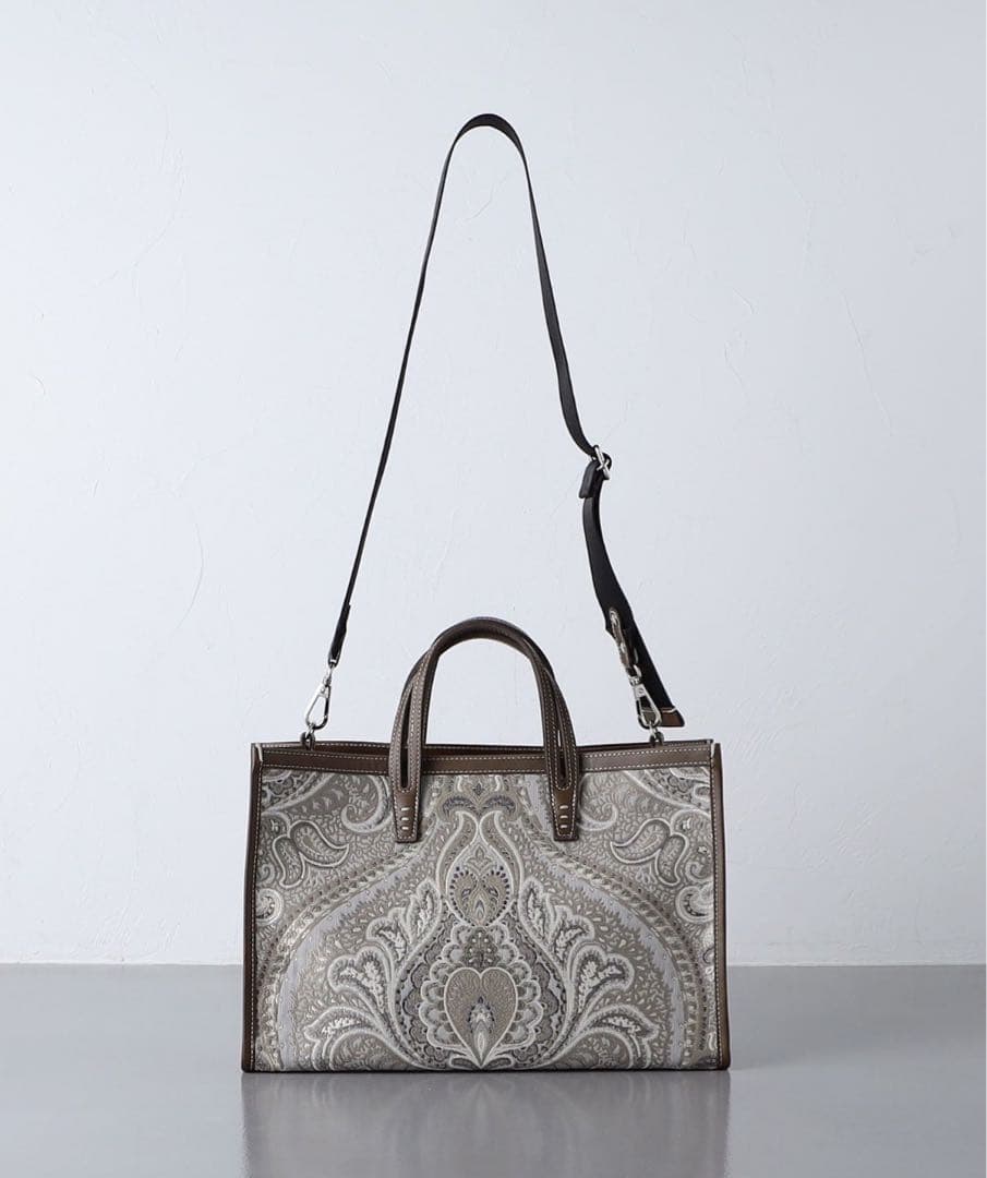 ＊＜A VACATION＞BREAD M＊トートバッグ＊グレー