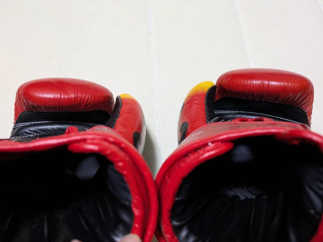 女子数回のみ使用】WINDY グローブ 16oz