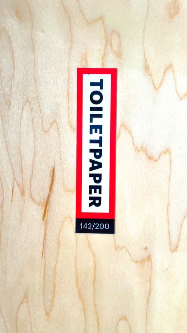 Toilet pepar skeate board 限定