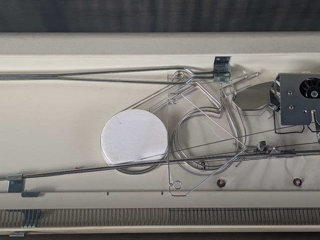 KH871パリエ brother　編機