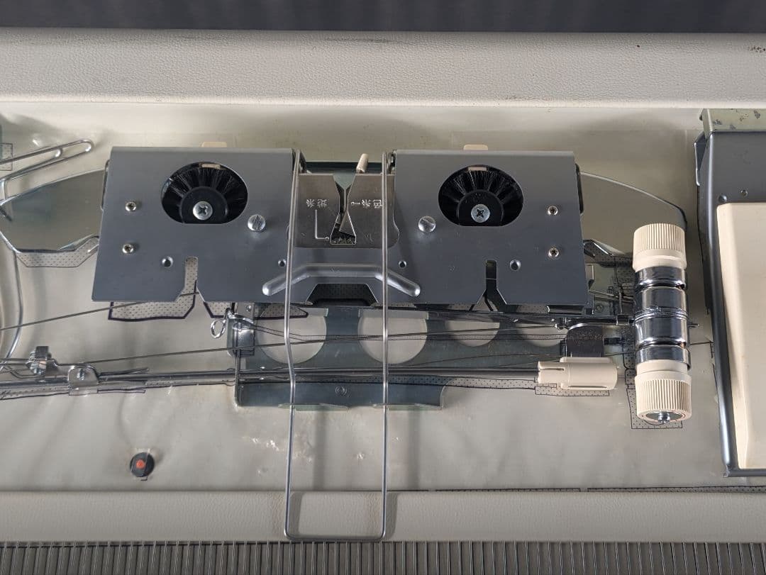 KH871パリエ brother　編機