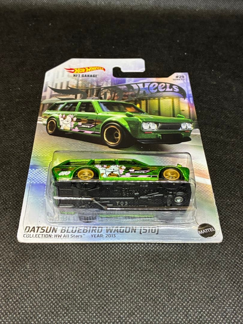 ホットウィール NFTG ダットサン ブルーバード 510 ワゴン 招き猫
