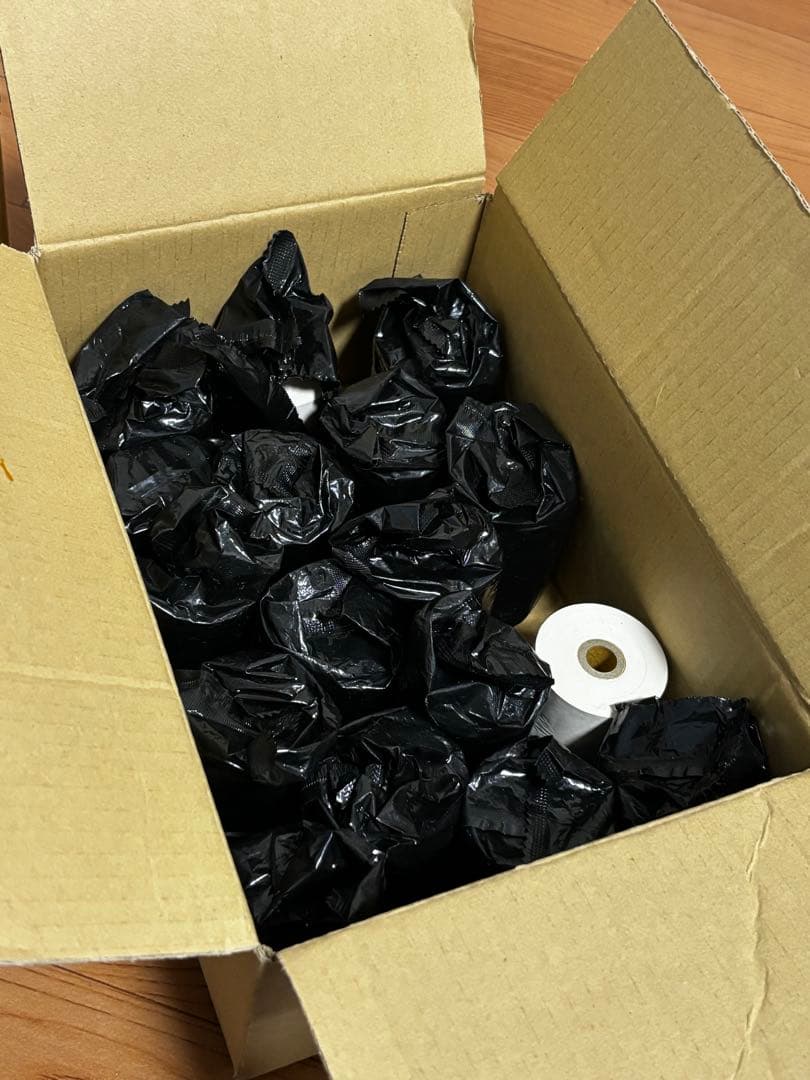 感熱紙 57.5 × 50φ × 12 ⚫︎77巻 - メルカリ