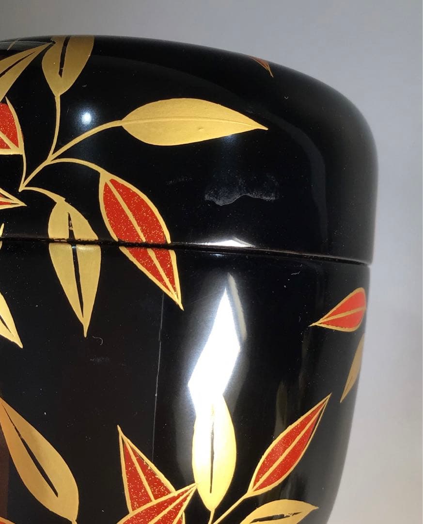 Ｍ３９４　棗　『蒔絵師　中出松峰作』『利休好』『笹蒔絵』『中棗』　共箱　茶道具