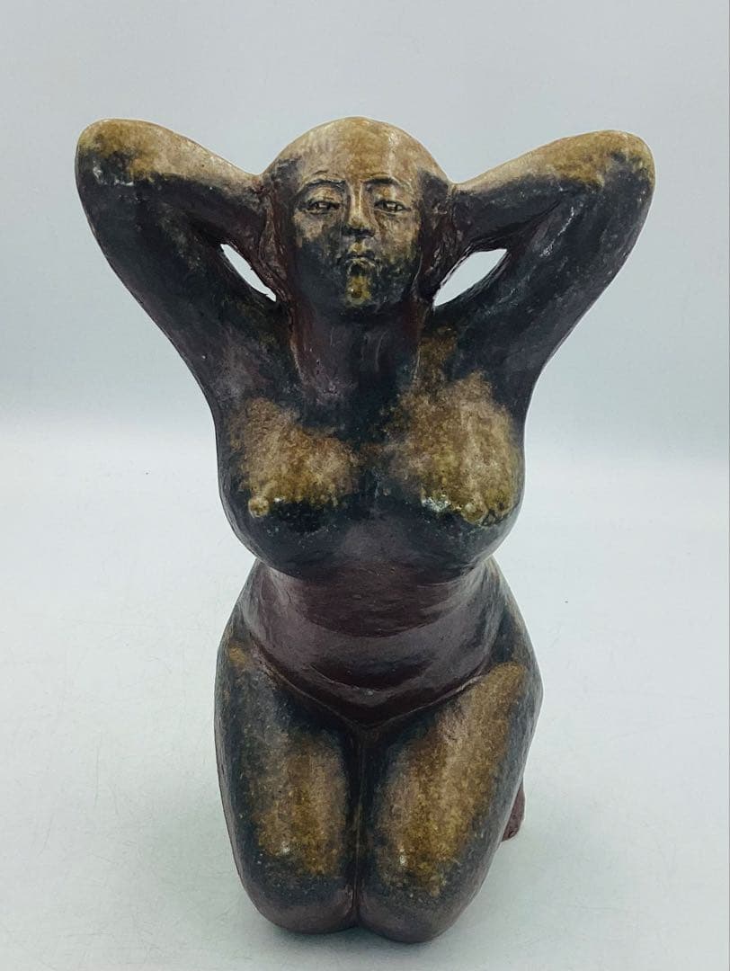 ☆ 木南知加選先生 昭和初期の名工 備前焼裸婦 共箱 【27】 ☆