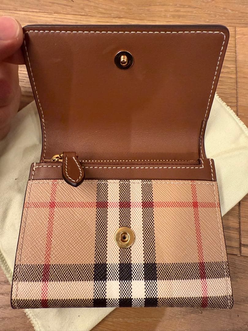 バーバリー　Burberry 折り財布　三つ折り　チェック