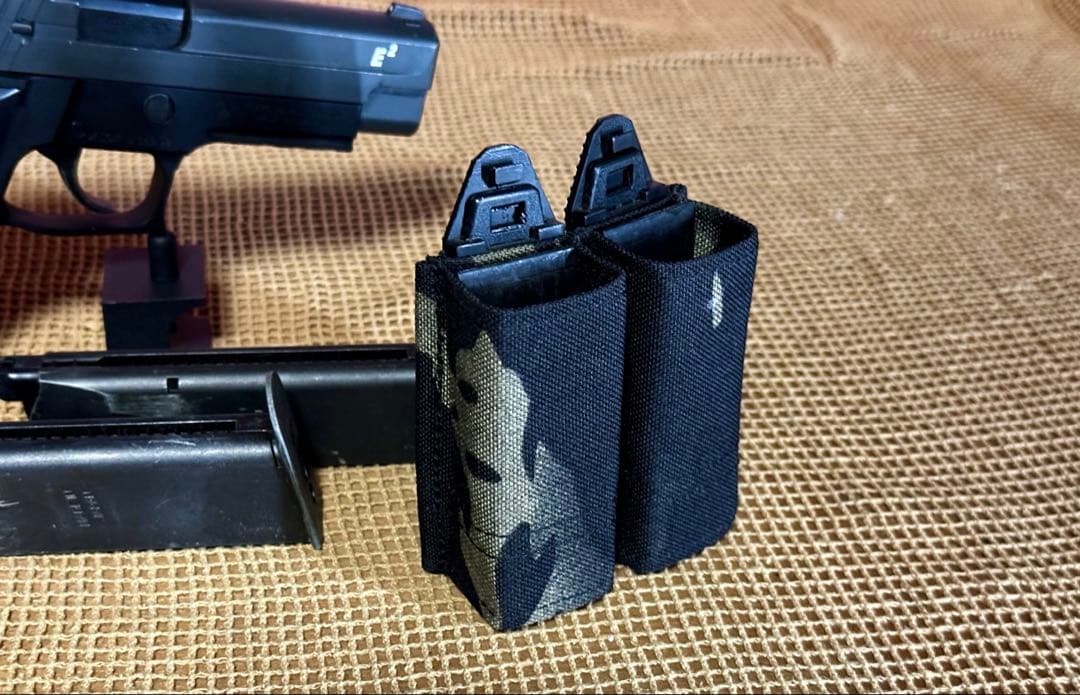 東京マルイ SIG Sauer P226 マガジン2 +マグポーチ