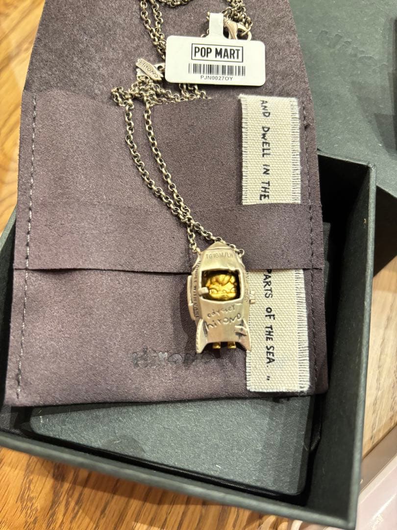 海外限定POP MART hironoフィギュア ネックレス Hirono × CLOT Series